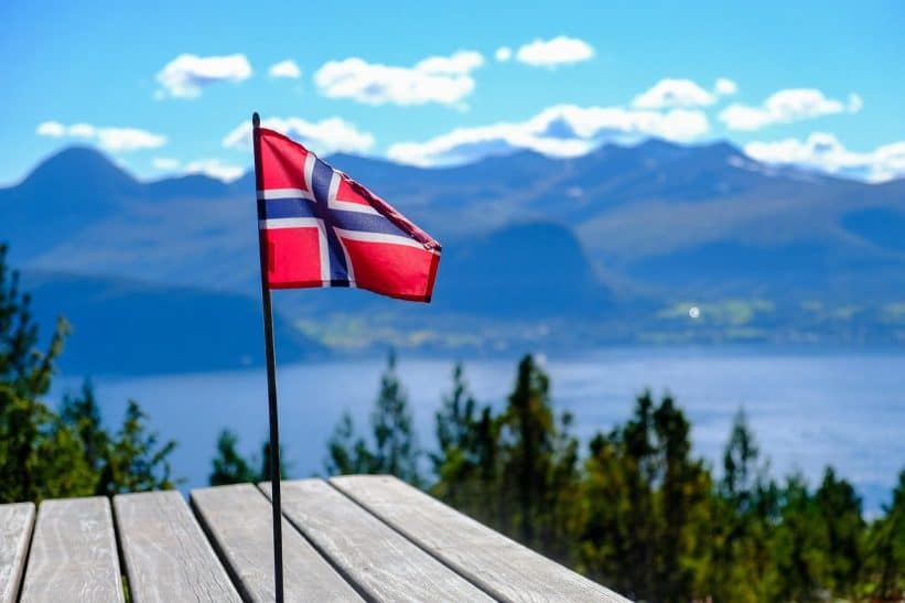 norway, flag, mountain, fjord, travel, scandinavia, nature, landscape