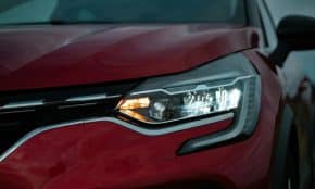 „Renault“ automobilis. Unsplash nuotr.