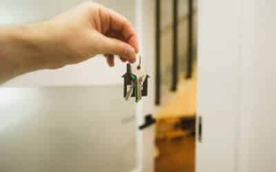 Mažesnės palūkanos dar nereiškia pigesnės paskolos, kas slepiasi už skaičių?