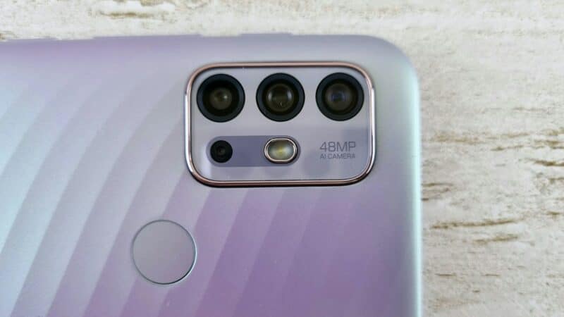 „Motorola” brangina biudžetinius telefonus – „Moto G” serija pabrango trečdaliu