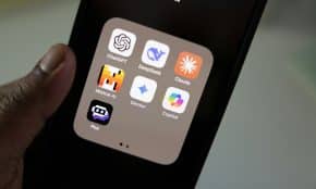 Dirbtinio intelekto programėlės. Unsplash nuotr.