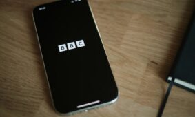 BBC programėlė. Unsplash nuotr.