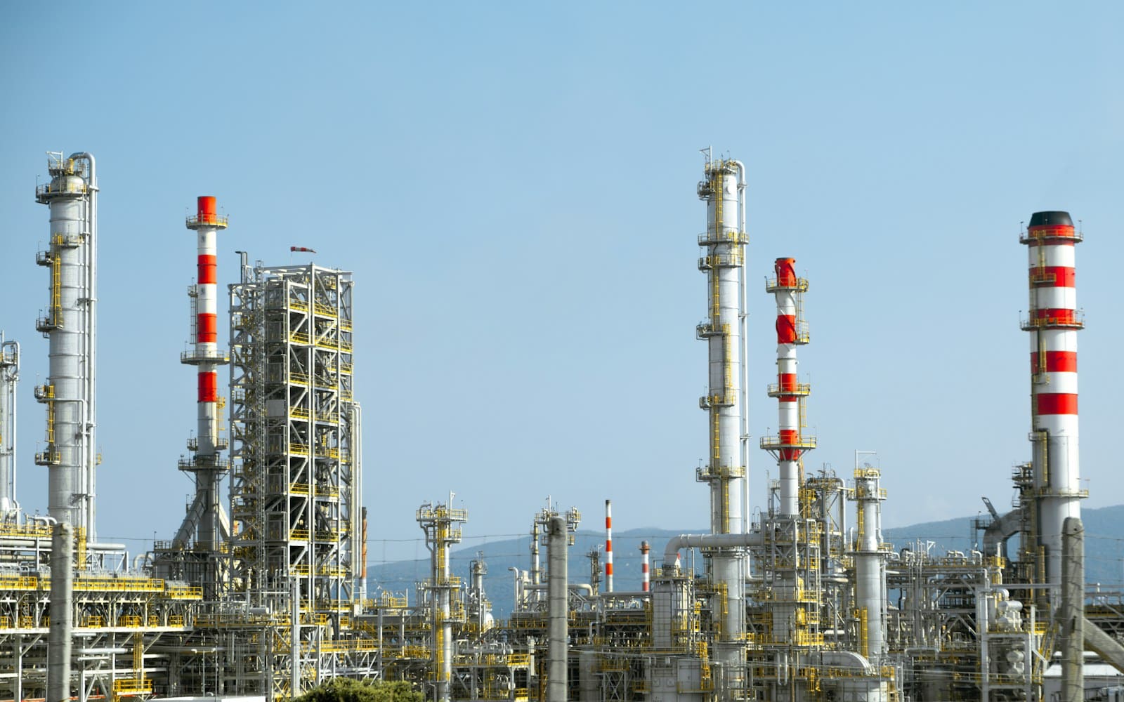 Po atakų prieš Iraną OPEC+ padidino naftos gavybos kvotas daugiau nei tikėtasi