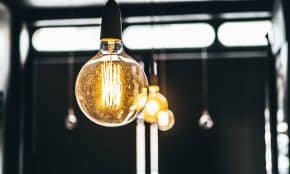 Elektros kaina. Unsplash nuotr.