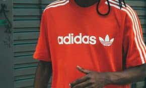 „Adidas“ marškinėliai. Unsplash nuotr.