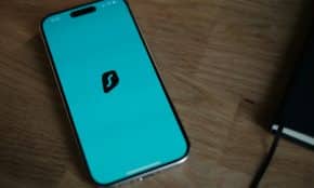 Surfshark. Unsplash nuotr.