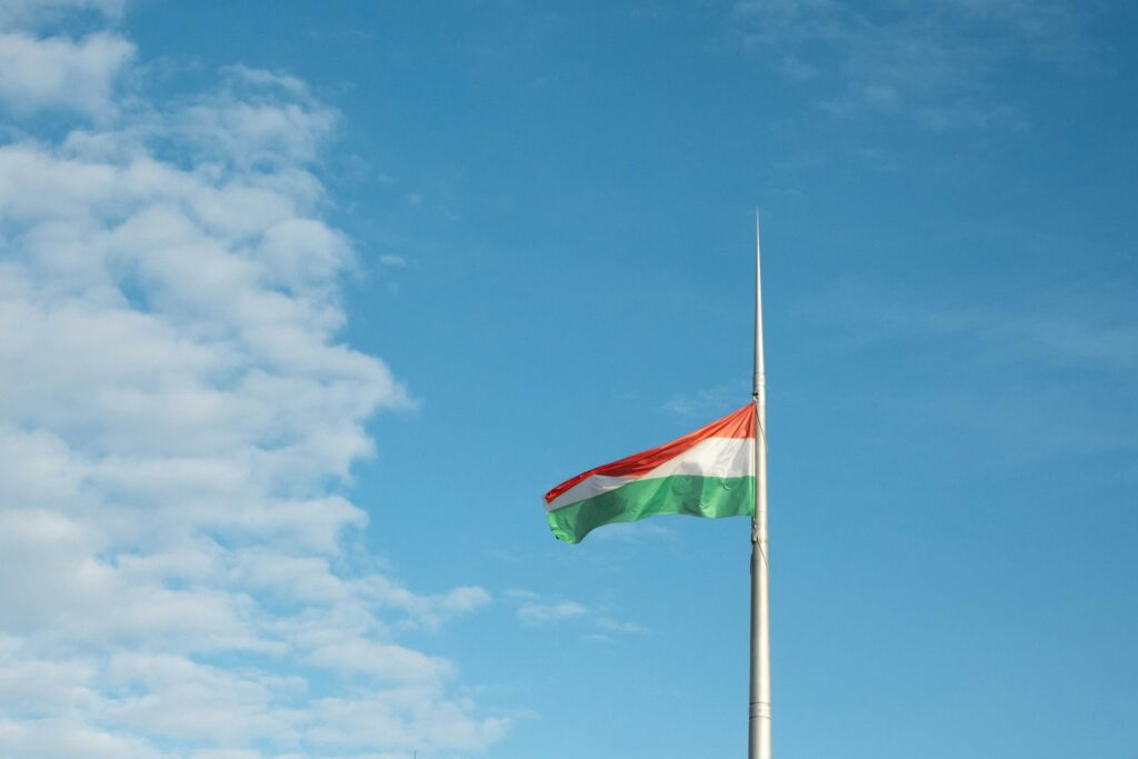 Vengrijos vėliava. Unsplash nuotr.