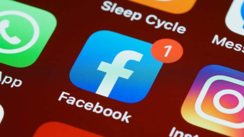 Vokietijos kancleris atviras svarstymams dėl socialinių tinklų uždraudimo nepilnamečiams