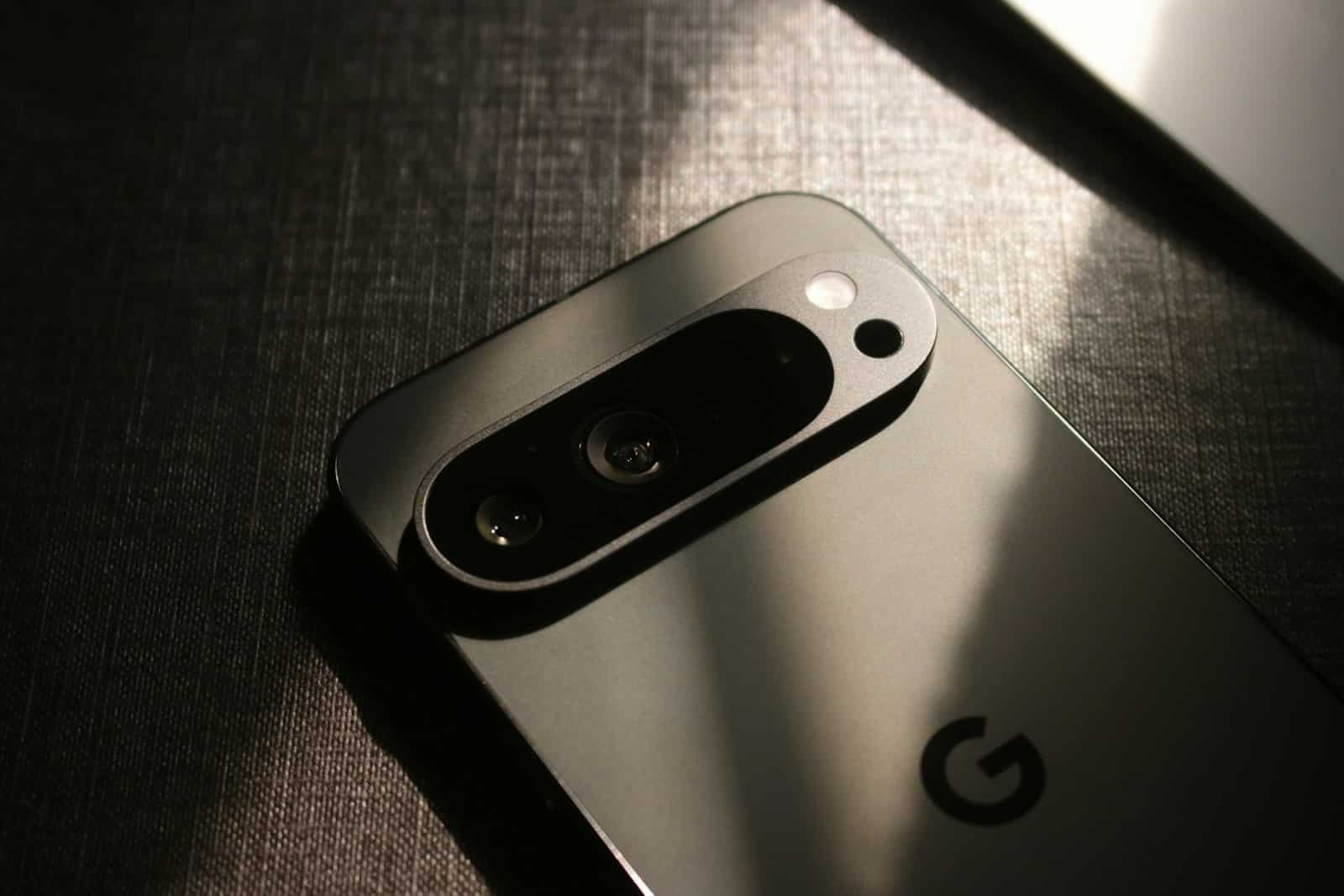 Atnaujinimas, kuris viską sugadino: „Pixel 8 Pro“ savininkai įsiutę