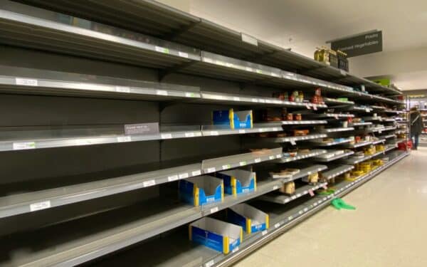 Negelbėja net ir milijoninė apyvarta: žinoma parduotuvė atsidūrė ant bankroto slenksčio