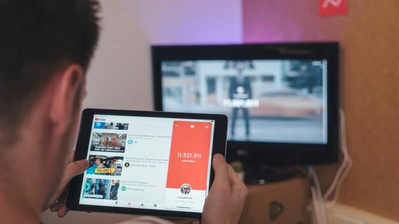 „YouTube” paaiškino 90 sekundžių reklamas televizoriuose – tai buvo techninė klaida