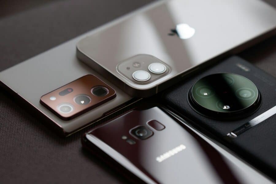 Išmanieji telefonai. Unsplash nuotr.