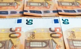 Pinigai. Unsplash nuotr.