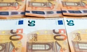 Pinigai. Unsplash nuotr.