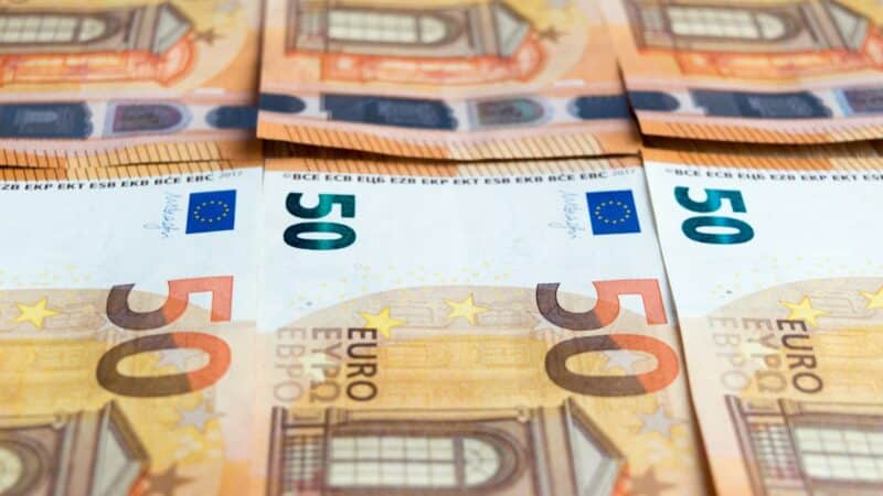 Bankas išplatino svarbų pranešimą: nepavyks atlikti pavedimų, štai ką būtina žinoti