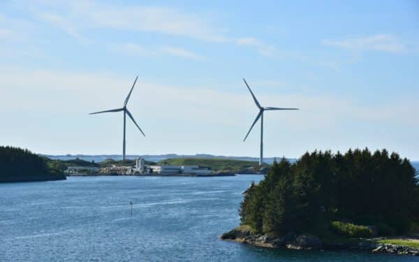 JK energetikos paradoksas: pasiektas gamybos rekordas, bet tinklai neatlaiko apkrovų