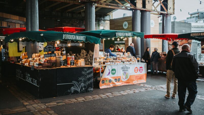 Nerimą keliantis scenarijus: dėl Hormuzo blokados Jungtinėje Karalystėje gali pradėti trūkti maisto