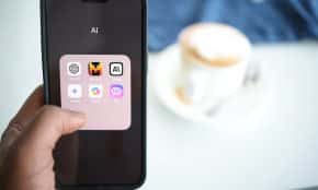 Dirbtinio intelekto programėlės. Unsplash nuotr.