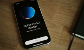 „Robinhood“. Unsplash nuotr.