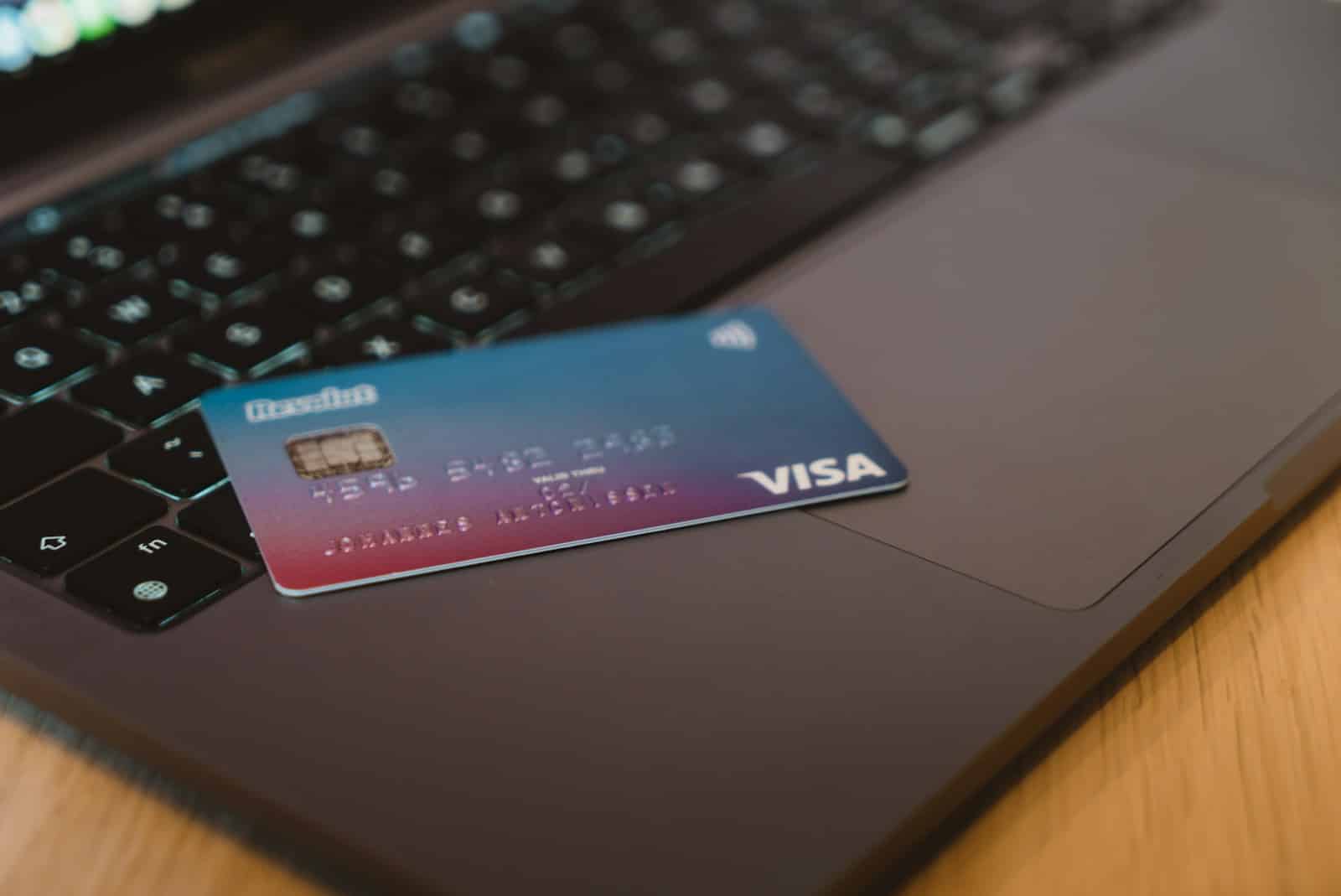 Revolut pelnas šoktelėjo 57 proc. gavusi JK licenciją bendrovė ruošiasi plėtrai JAV