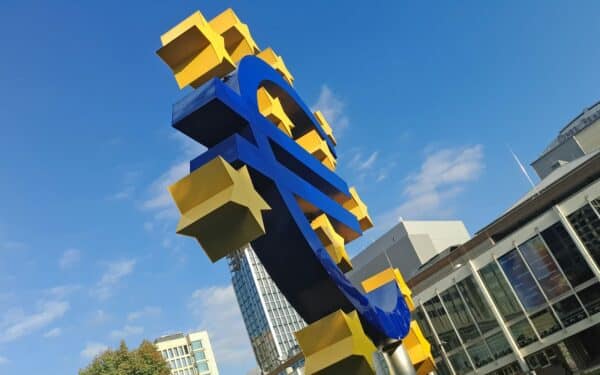 Į šią finansų įmonę investuoti šimtai milijonų, tai gali pakeisti bankus Europoje