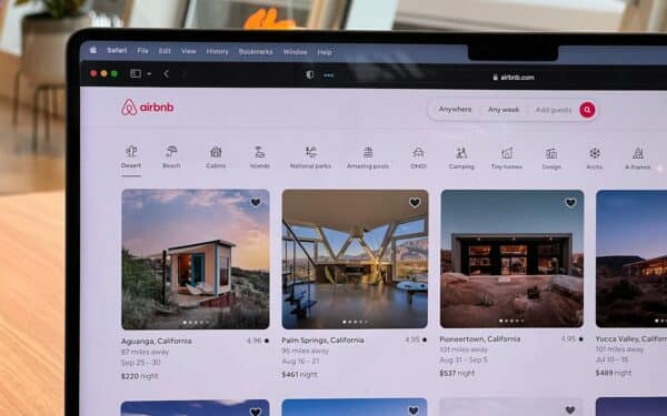 „Airbnb“ ruošia DI revoliuciją: kelionių paieška taps tokia, kokios dar nematėte