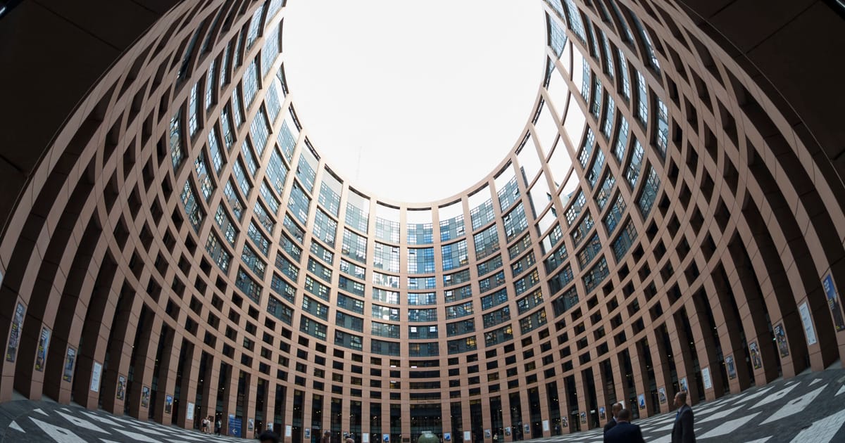 Skandalas Europos Parlamente: Komisija kaltinama klūpant prieš Trumpo diktuojamą darbotvarkę