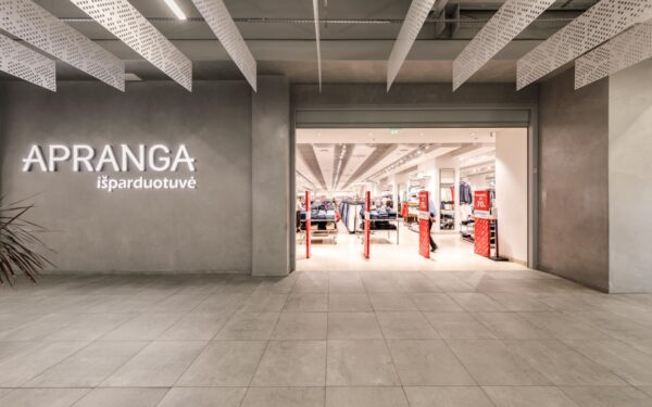 „Apranga“ gerino rezultatus: praėjusiais metais augo tiek pajamos, tiek ir pelnas