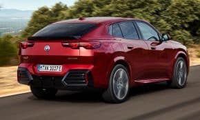 BMW iX2. Gamintojo nuotr.