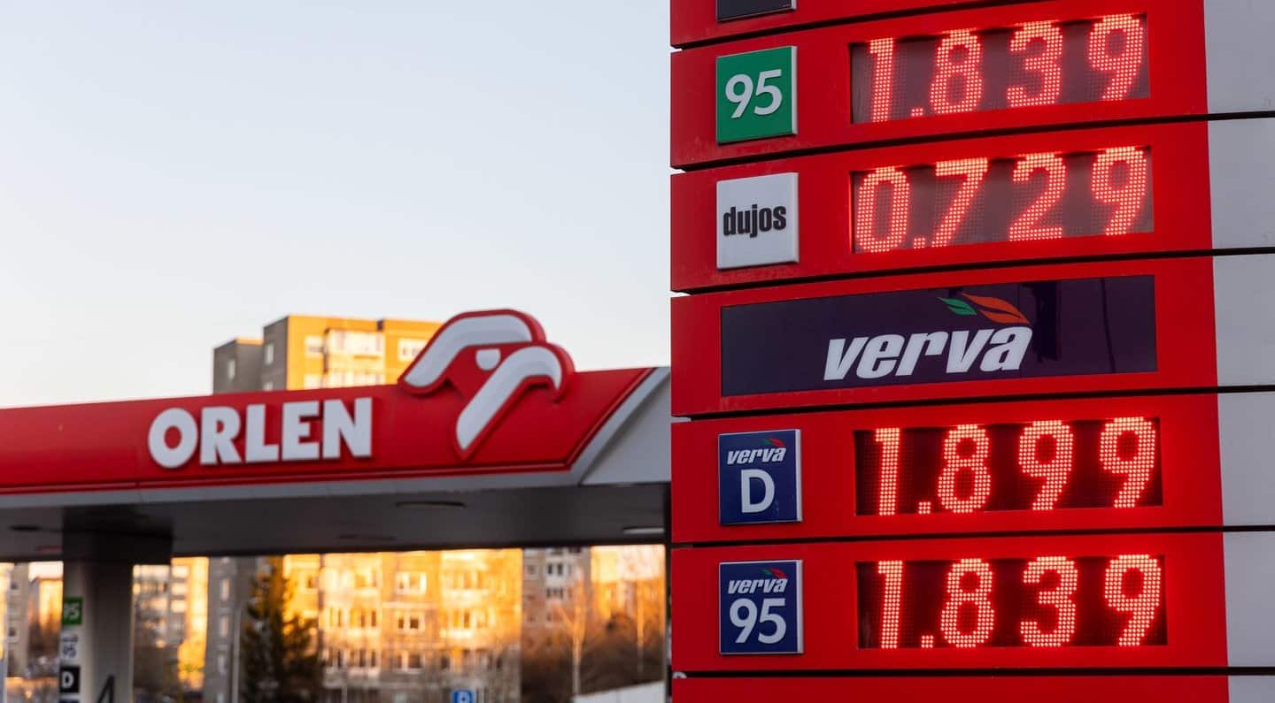 Vyriausybė imasi veiksmų dėl kuro kainų: pokytis gali būti juntamas degalinėse