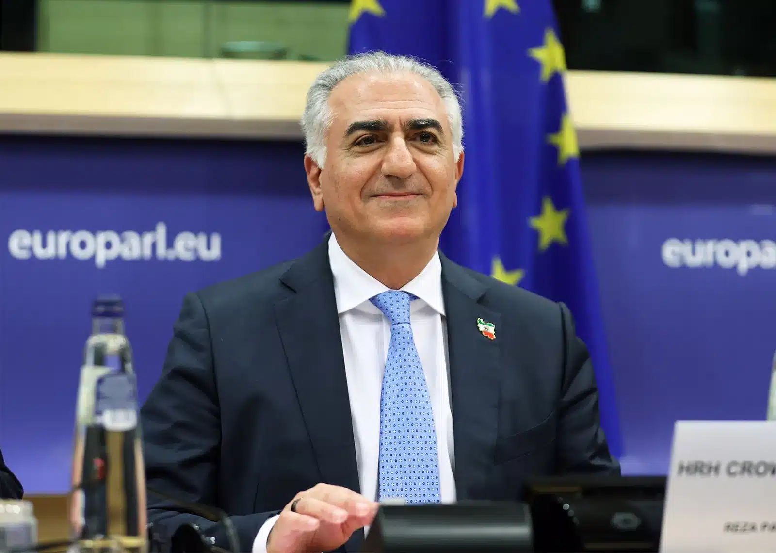 Į iraniečius kreipėsi paskutiniojo Irano šacho sūnus Pahlavi