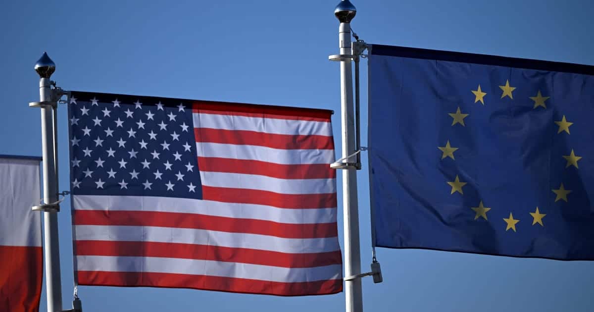 Europarlamentaras: jei JAV per savaitę nepakeis kurso, ES turės atsakyti muitais