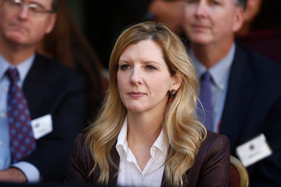 Epsteino šešėlis Volstryte: buvusi Obamos patarėja palieka „Goldman Sachs“