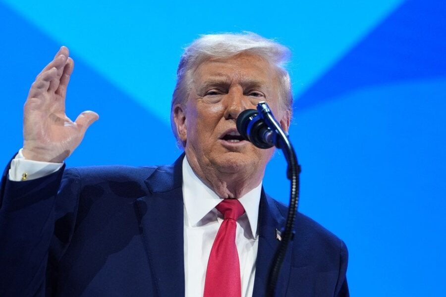 Trumpas apie ajatolos mirtį: jie mėgino mane nužudyti, aš smogiau pirmas