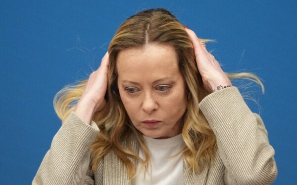 Meloni perspėja dėl chaoso pasaulyje: sako, kad viskas prasidėjo nuo vieno karo