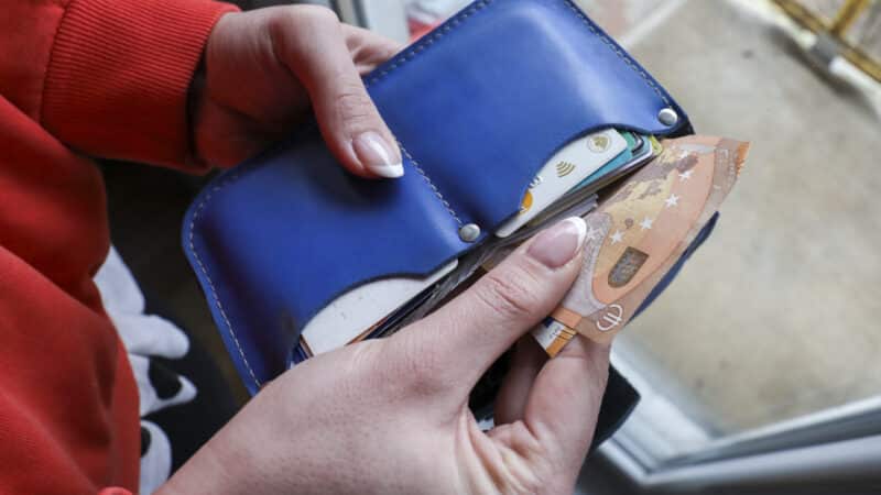 Bankas įspėja apie realią grėsmę: mokėjimai gali tiesiog sustoti