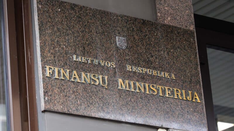 Naujas siūlymas Seime: dalis įmonių galės išvengti papildomų reikalavimų