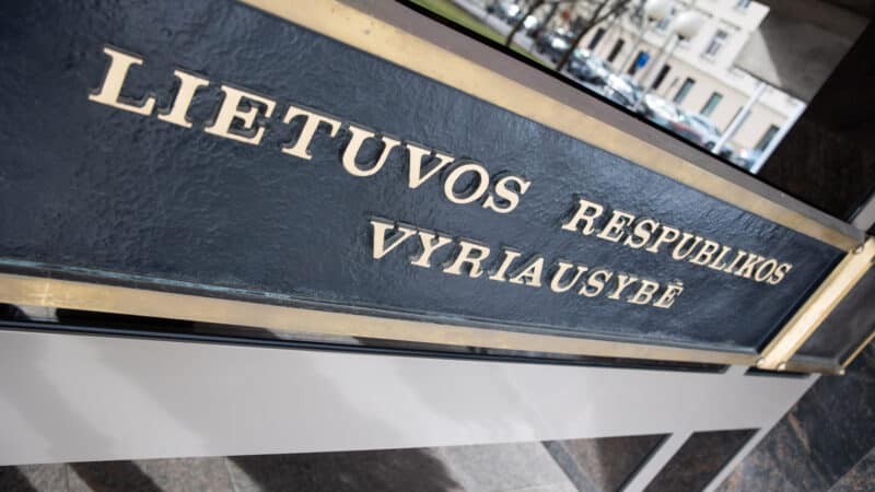 Vyriausybė leido apeiti viešuosius pirkimus: bus perkamas pažangus gynybos kompleksas