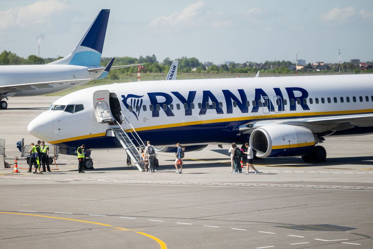 Iš Lietuvos dings trys „Ryanair“ maršrutai: ką tai reiškia keleiviams?