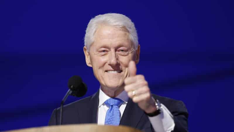 Epsteino byla vėl kaitina Vašingtoną: po padidinamuoju stiklu atsidūrė Clintonas