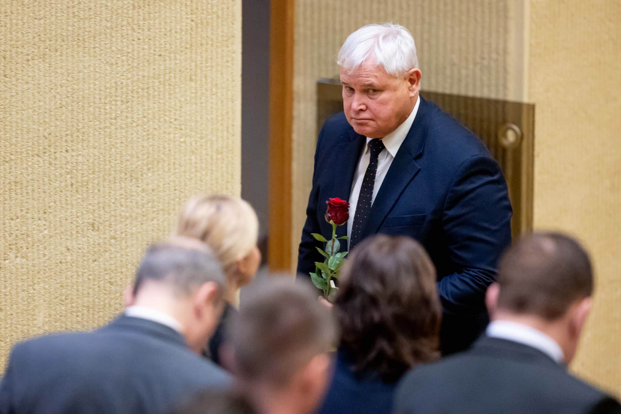 Seimo etikos sargai atnaujino tyrimą dėl Grubliausko viešų ir privačių interesų derinimo