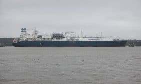 SGD laivo saugyklos „Independence“ nuosavybės teisių perdavimo Lietuvai ceremonija. ELTA / Matas Baranauskas nuotr.