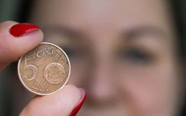 Ar jūsų pinigai banke tikrai saugūs? Pasakė, ar verta turėti grynųjų pinigų