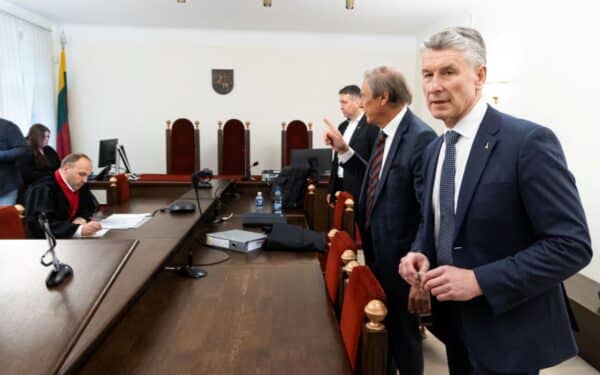 Buvusio kariuomenės vado byloje baigtas tyrimas, netrukus paaiškės siūloma bausmė