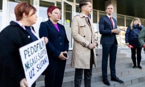 Piketas prie Vilniaus rajono savivaldybės. ELTA / Žygimantas Gedvila