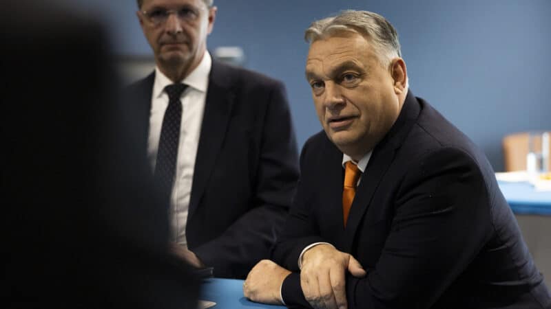 Žiniasklaida: Vengrija blokavo 90 mlrd. eurų ES paskolą Ukrainai