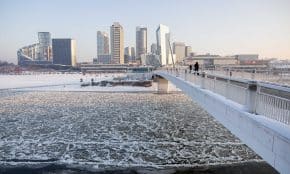 Užšalusi Neries upė Vilniuje. ELTA / Žygimantas Gedvila nuotr.