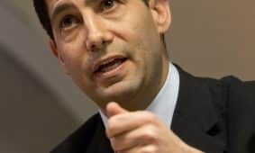 Kevinas Warshas. EPA-ELTA