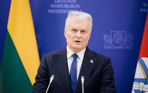 Spaudimas dėl LRT didėja: Gitanas Nausėda neatmeta veto galimybės