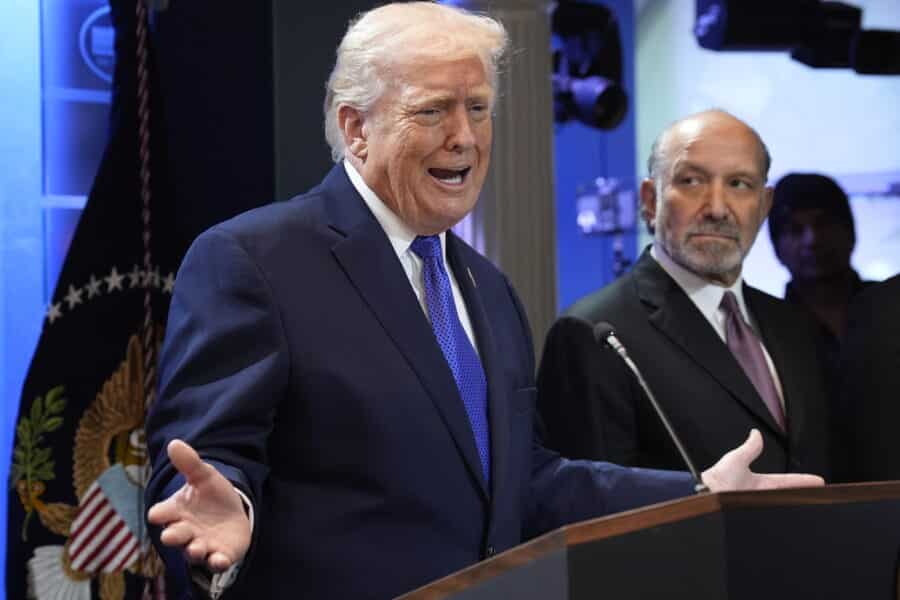 Donaldas Trumpas. EPA/YURI GRIPAS nuotr.